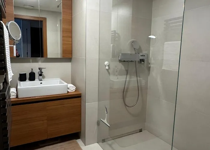 House Keys Skypark *